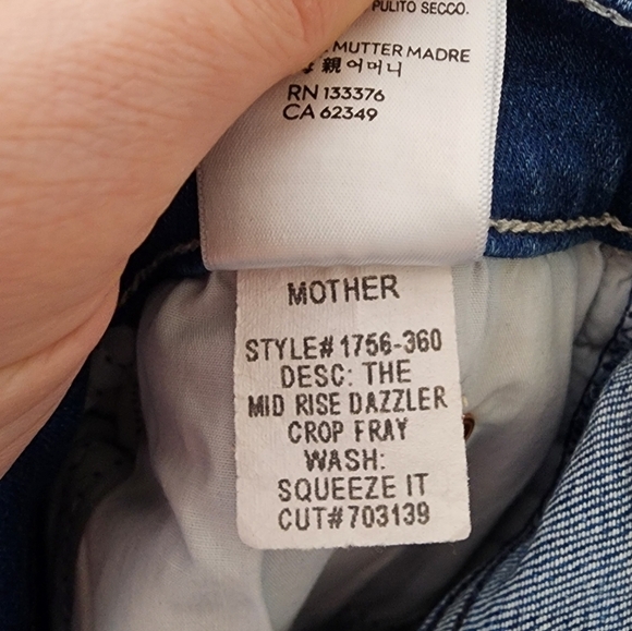 MOTHER Squeeze It The Mid-Rise Dazzler Crop Fray 27 - Picture 11 of 11